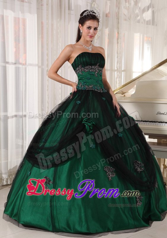 Mature Green Appliqued Strapless Quinceanera Gown Dresses