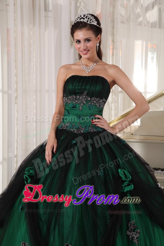 Mature Green Appliqued Strapless Quinceanera Gown Dresses