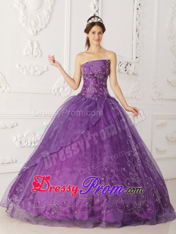 Purple Strapless Organza Quinceanera Gowns with Embroidery 2014