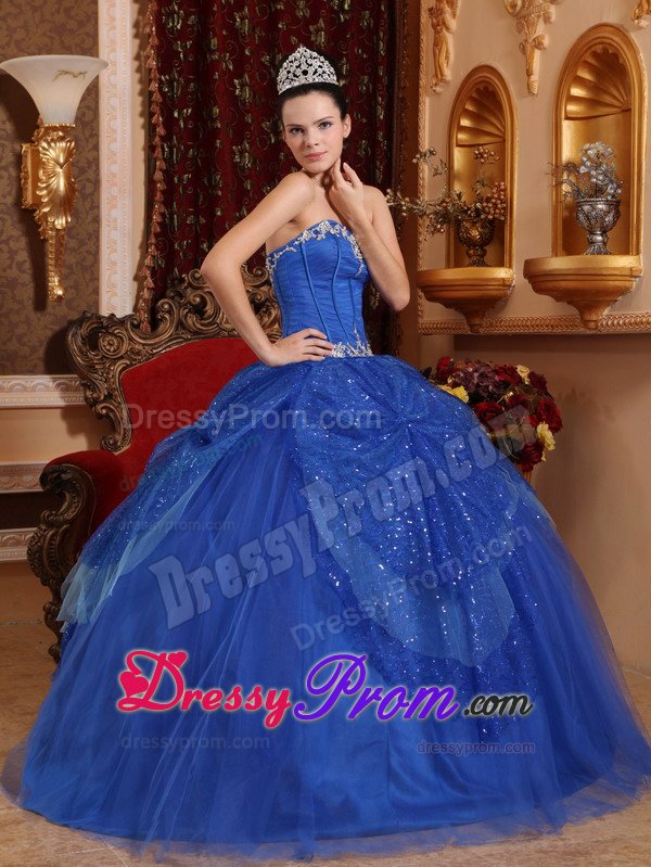 Appliqued and Sequined Blue Organza Sweetheart Quinceanera Dress