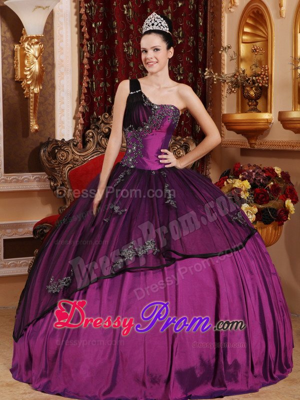 Purple and Black One Shoulder Quinceanera Dress with Appliques