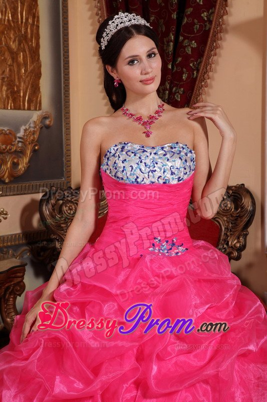 Embroidered Hot Pink Organza Quinceanera Gowns with Pick ups