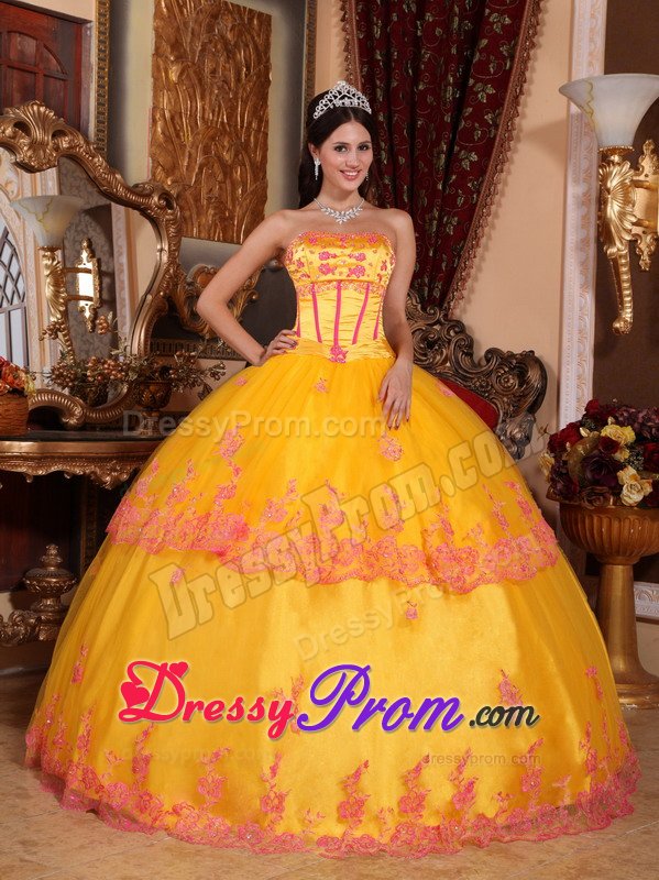 Yellow Strapless Floor Length Quinceanera Gown with Lace Appliques
