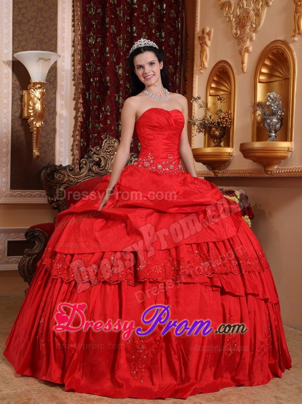Auckland NZ Red Sweetheart Taffeta Quinces Dresses with Beading