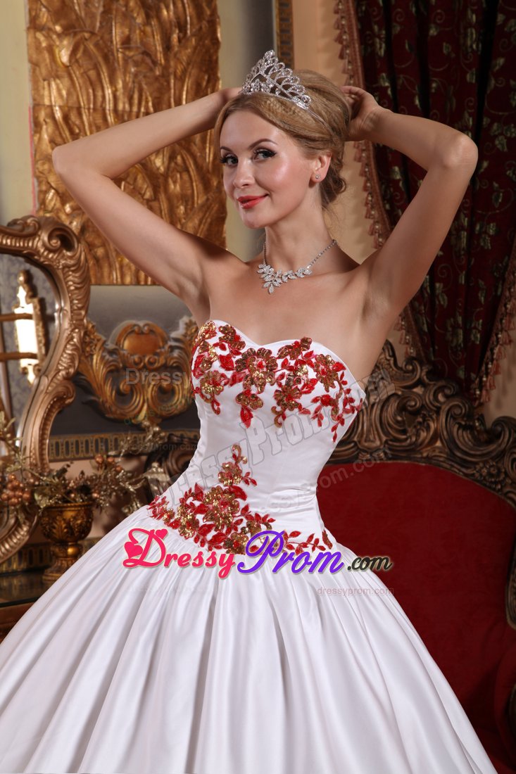 White Sweetheart Taffeta Sweet 15 Dresses with Red Appliques