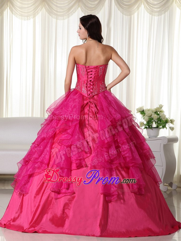 Greeley CO Hot Pink Organza Quinceanera Dresses with Embroidery