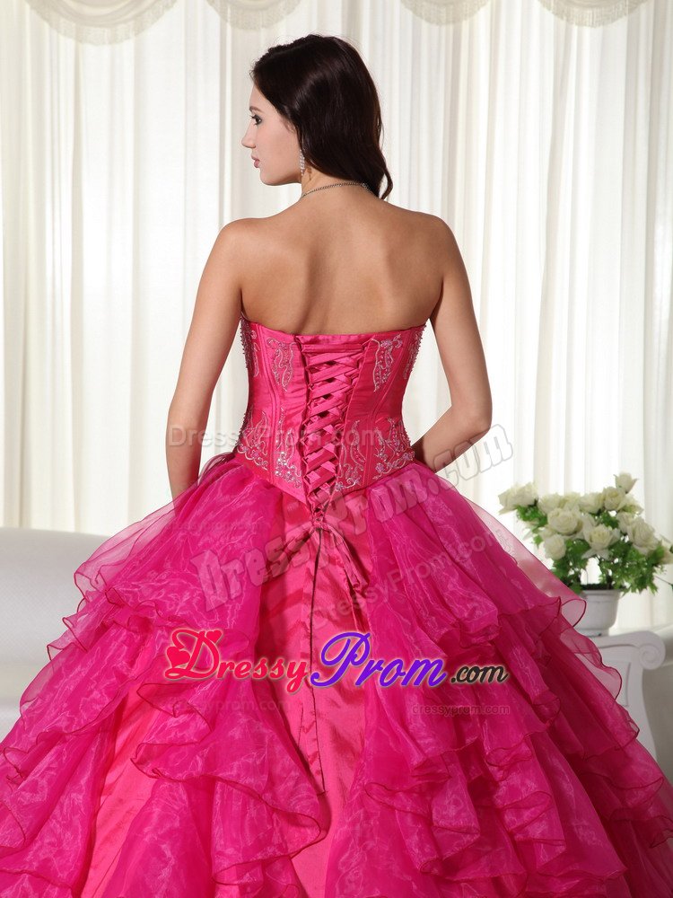 Greeley CO Hot Pink Organza Quinceanera Dresses with Embroidery