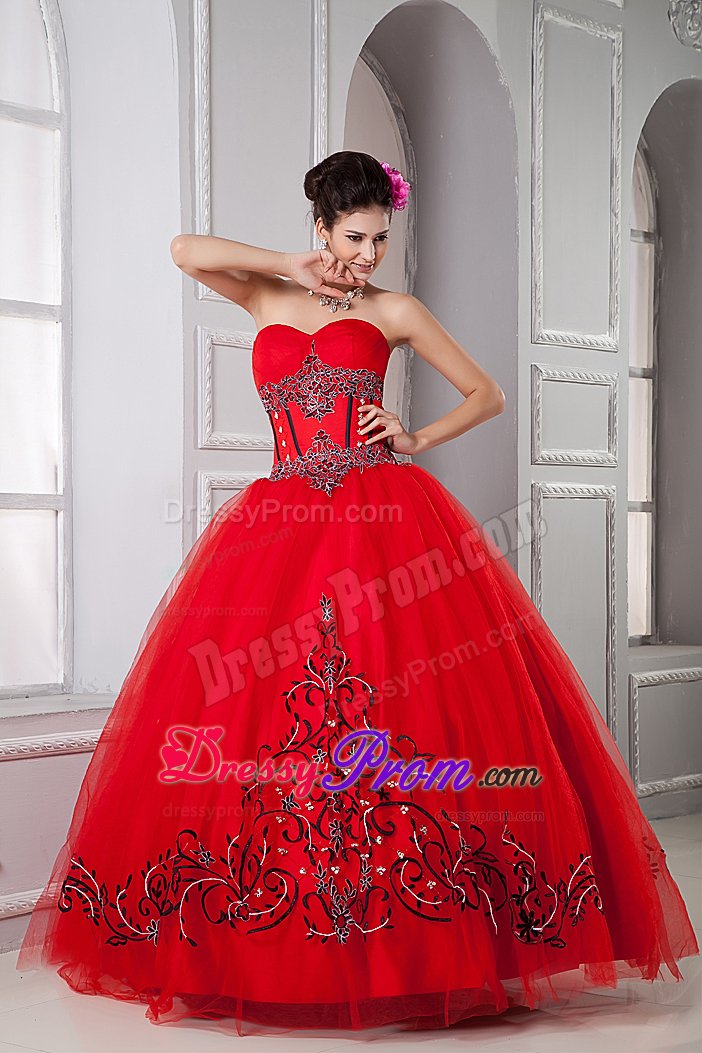 Grand Junction CO Red Sweetheart Tulle Appliqued Quince Dresses
