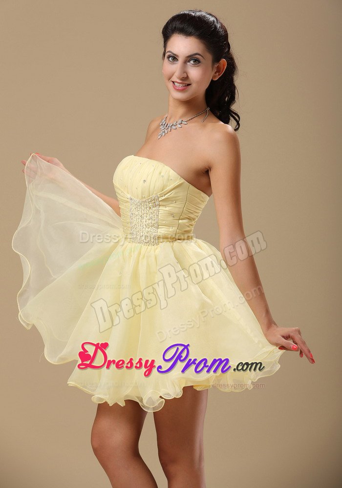 Ruched Light Yellow Beading Organza Short Prom Cocktail Dresses