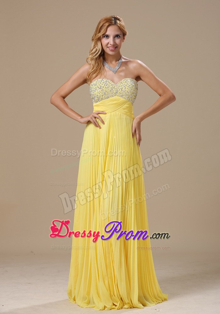 Pleating Yellow Beading Chiffon Sweetheart Prom Homecoming Dress