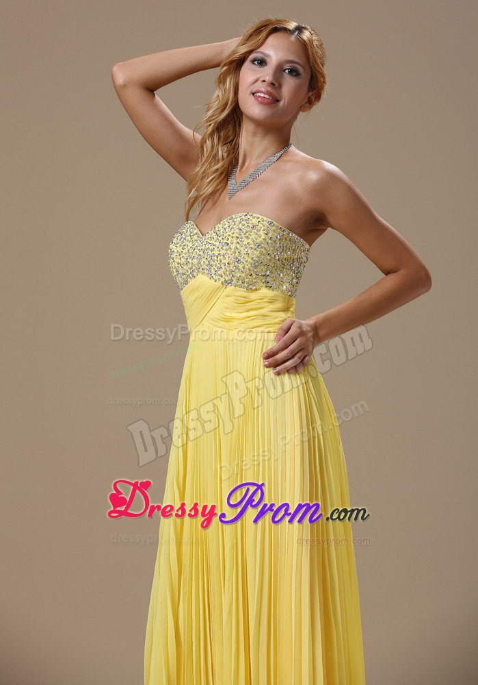 Pleating Yellow Beading Chiffon Sweetheart Prom Homecoming Dress