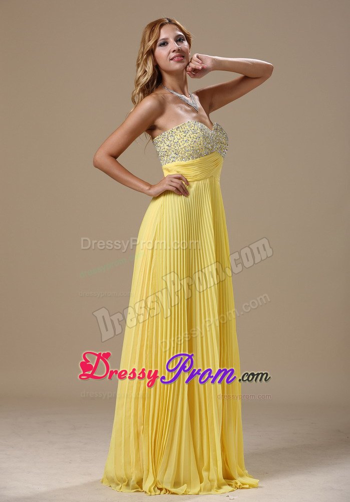 Pleating Yellow Beading Chiffon Sweetheart Prom Homecoming Dress