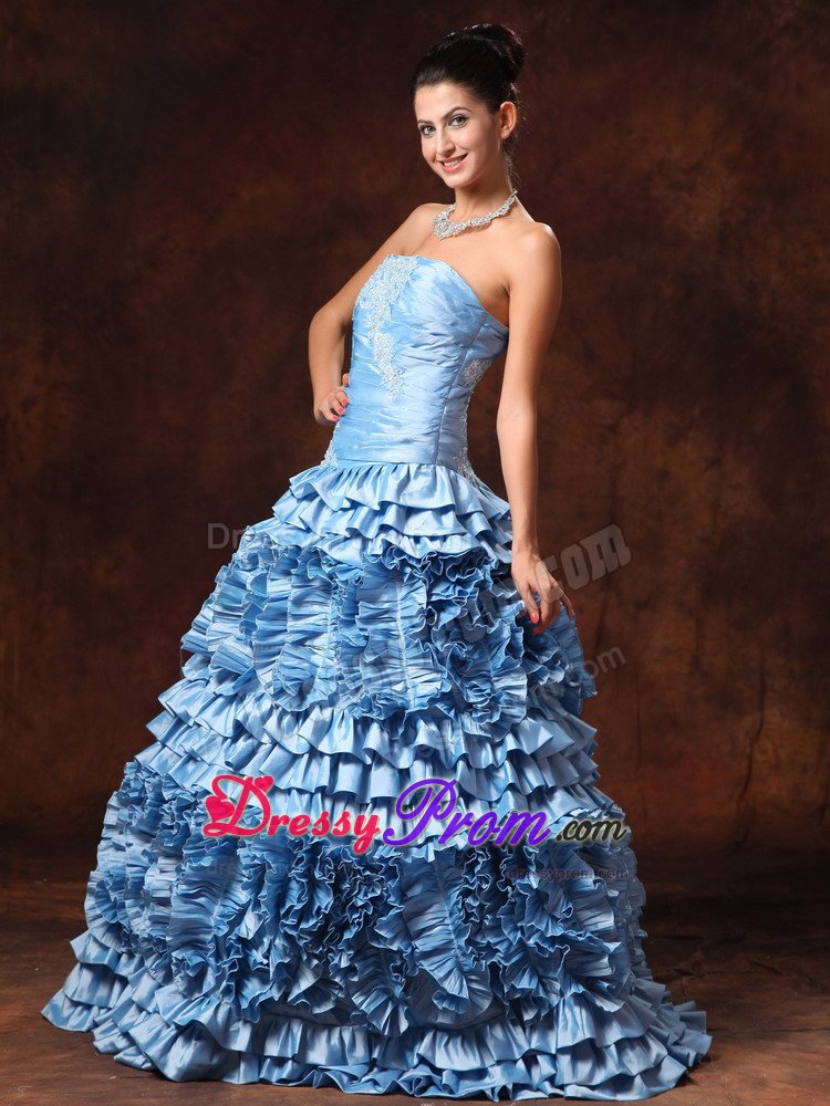 Tiered Ruffles Appliques Light Blue Ruched Prom Gowns Dresses