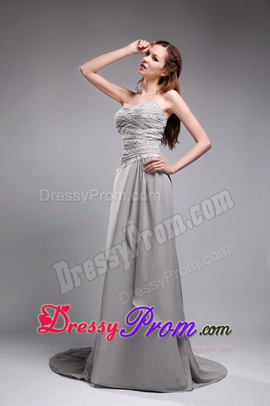 Sweetheart Brush Train Appliques Grey Prom Graduation Dress