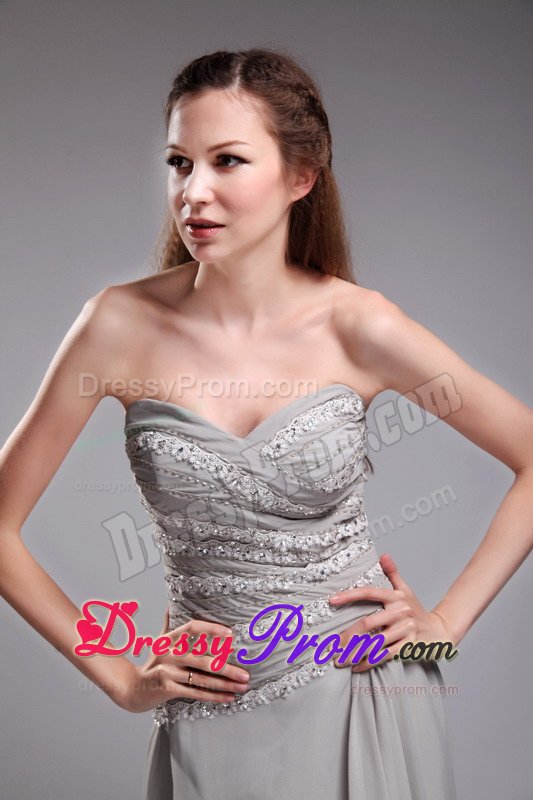 Sweetheart Brush Train Appliques Grey Prom Graduation Dress