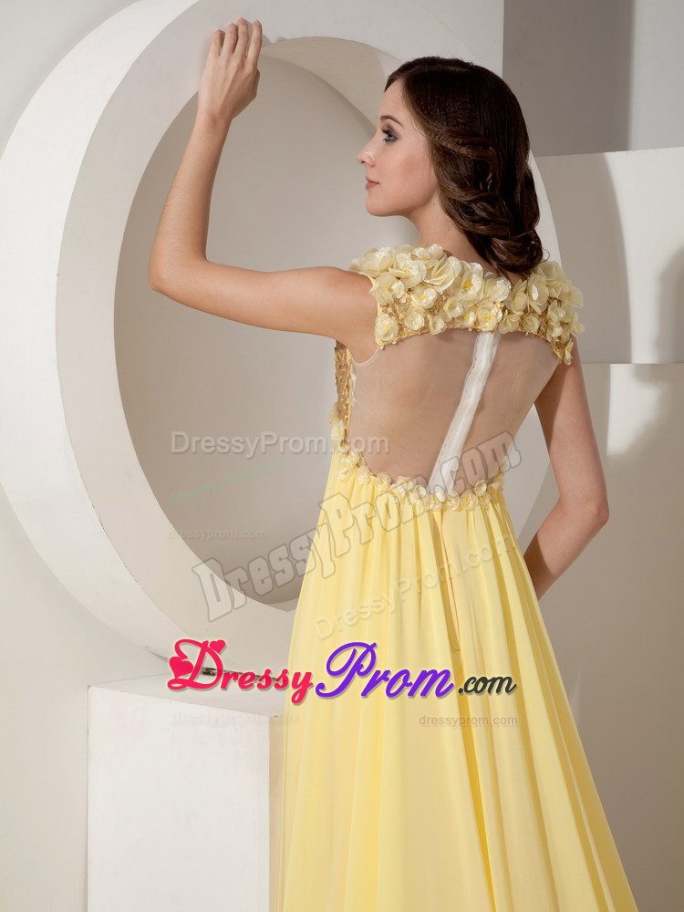 Light Yellow Empire Sequins V-neck End Of Year Socials Dresses