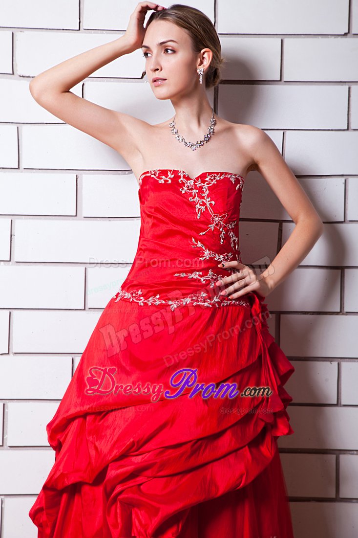 Prom Dress Appliques Floor-length in Red A-line Strapless