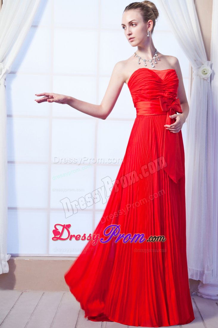 Strapless Red Empire Pleated Prom Dress with Bow Floor-length