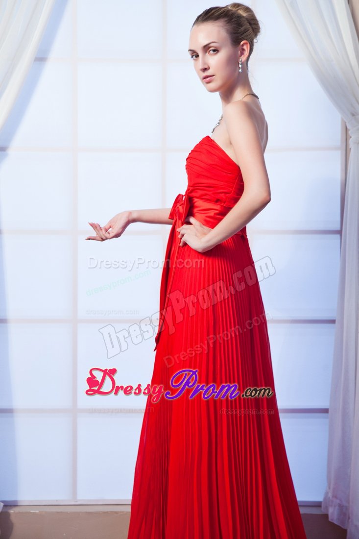 Strapless Red Empire Pleated Prom Dress with Bow Floor-length