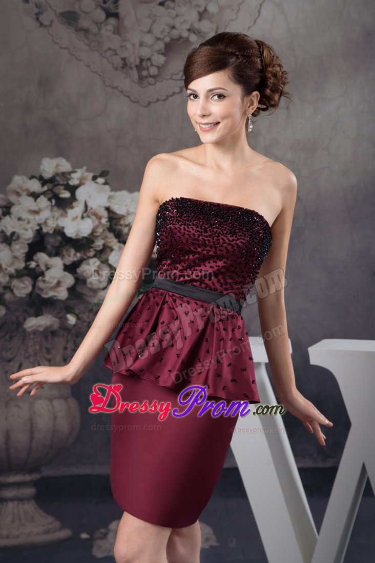 Beaded Mini-length Flouncing Prom Celebrity Dress in Wine Red
