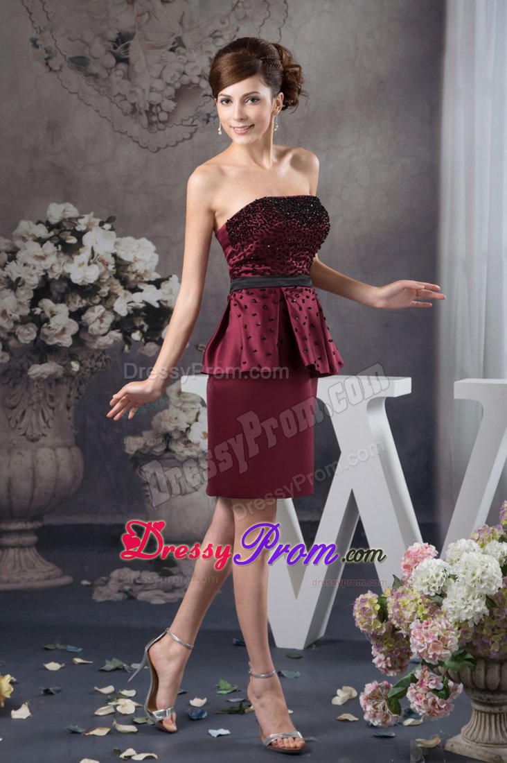 Beaded Mini-length Flouncing Prom Celebrity Dress in Wine Red