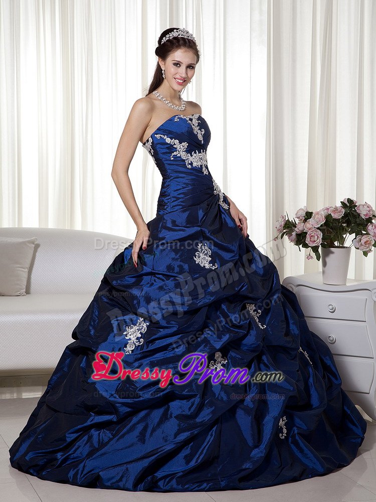 Appliques and Pick ups Accent Quinceanera Gowns in Royal Blue