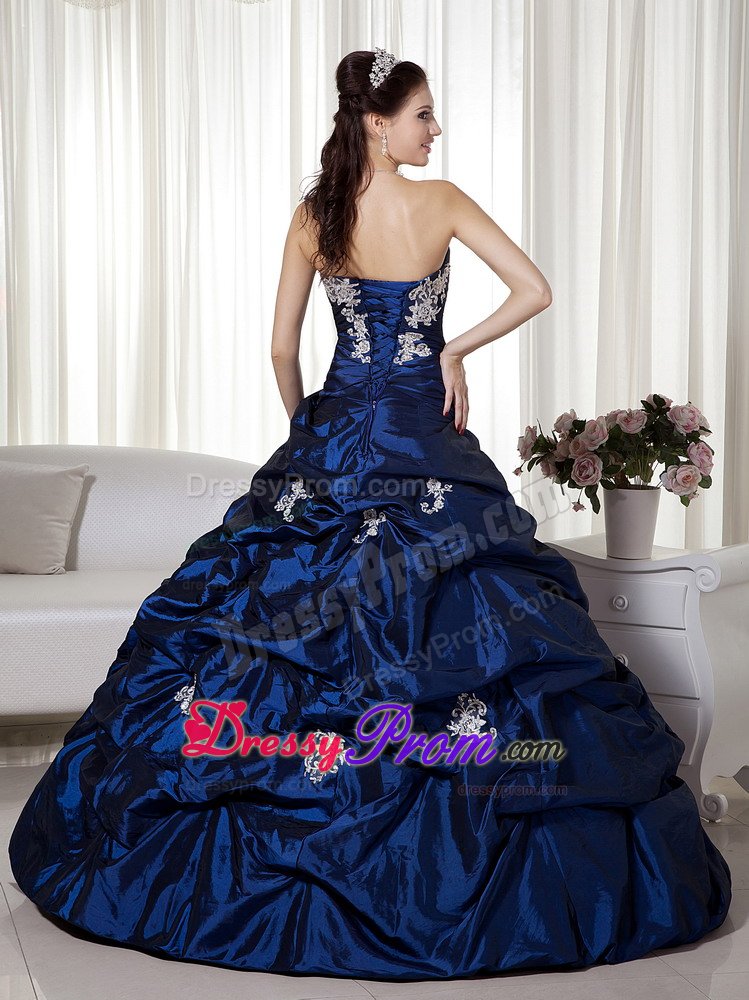 Appliques and Pick ups Accent Quinceanera Gowns in Royal Blue