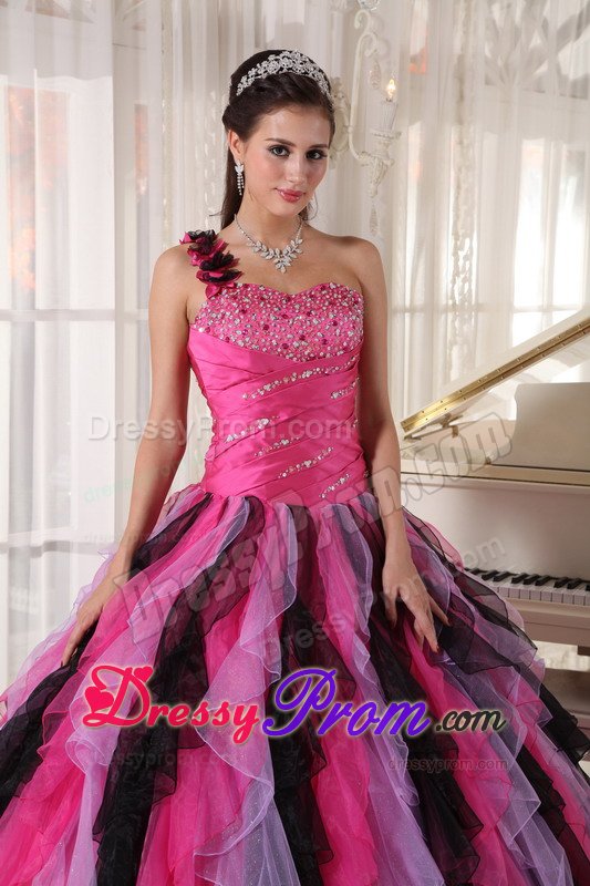 Pretty Beading Ruffles One Shoulder Colorful Quinceanera Gowns