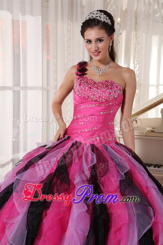 Pretty Beading Ruffles One Shoulder Colorful Quinceanera Gowns