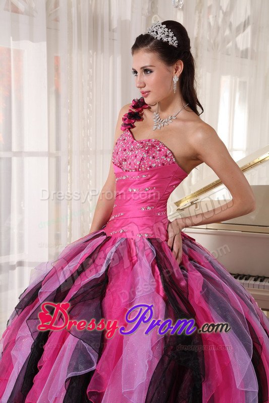 Pretty Beading Ruffles One Shoulder Colorful Quinceanera Gowns