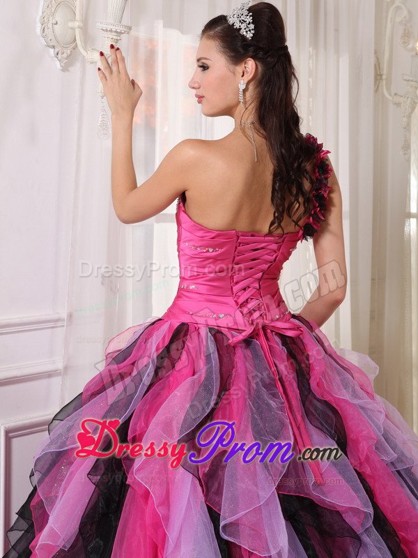 Pretty Beading Ruffles One Shoulder Colorful Quinceanera Gowns