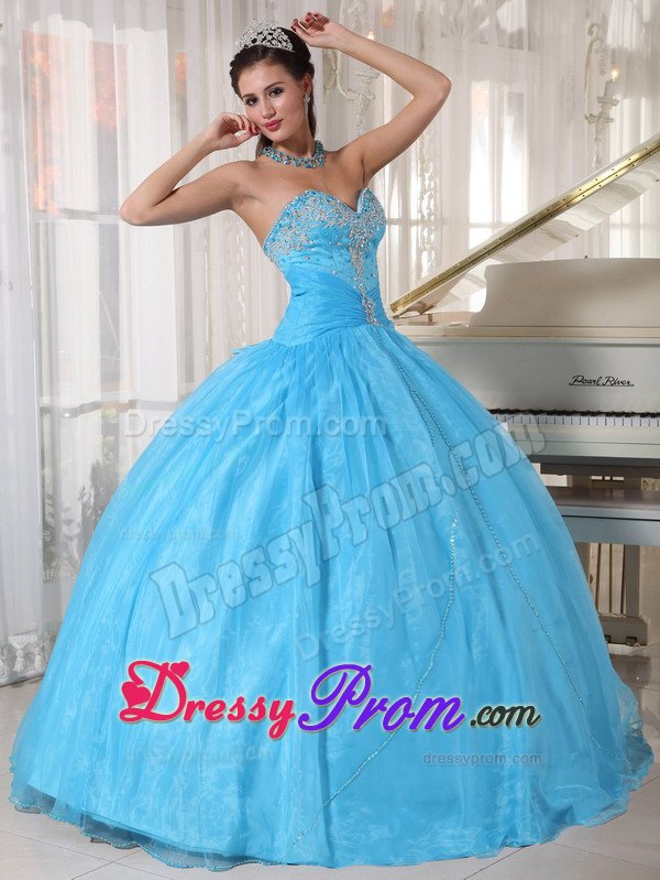 Englewood CO Appliqued Oranza Quinceanera Gowns in Baby Blue