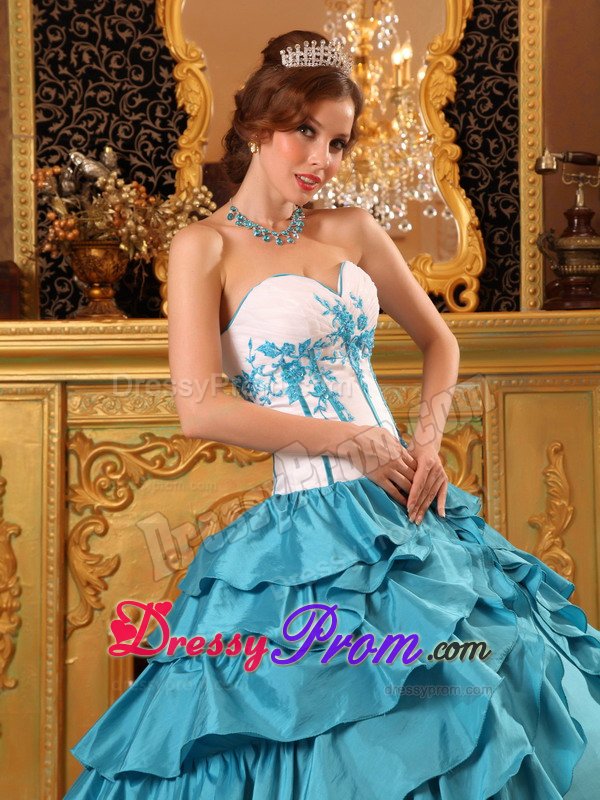 Turquoise and White Quinceanera Gown Dresses with Embroidery