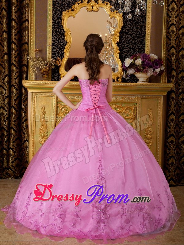 Appliqued Sweetheart Organza Quinceanera Gown in Rose Pink 2014