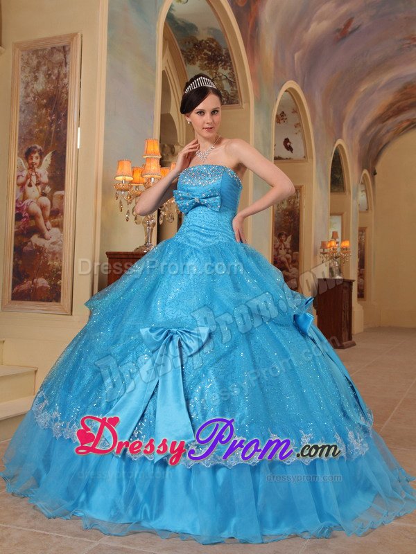 Bowknots Accent Blue Organza Sweet Sixteen Dresses with Sequins