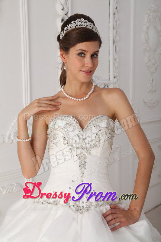 Ruffled Layers White Organza Sweet Sixteen Dresses with Beading