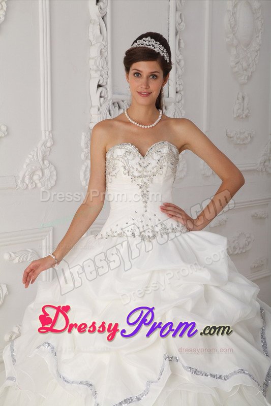 Ruffled Layers White Organza Sweet Sixteen Dresses with Beading