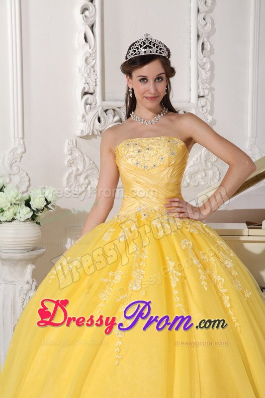 Glitz Ruched and Appliqued Sweet Sixteen Dresses in Bright Yellow