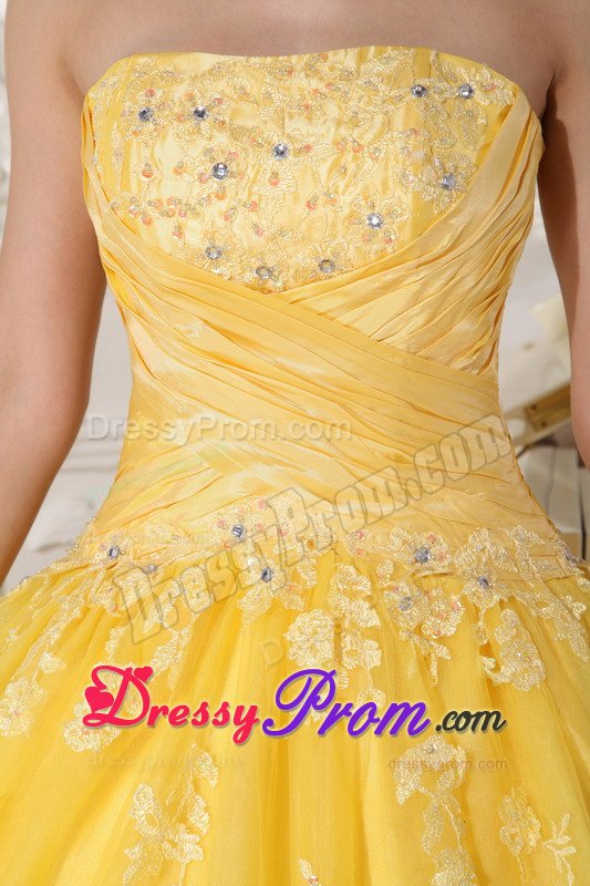 Glitz Ruched and Appliqued Sweet Sixteen Dresses in Bright Yellow