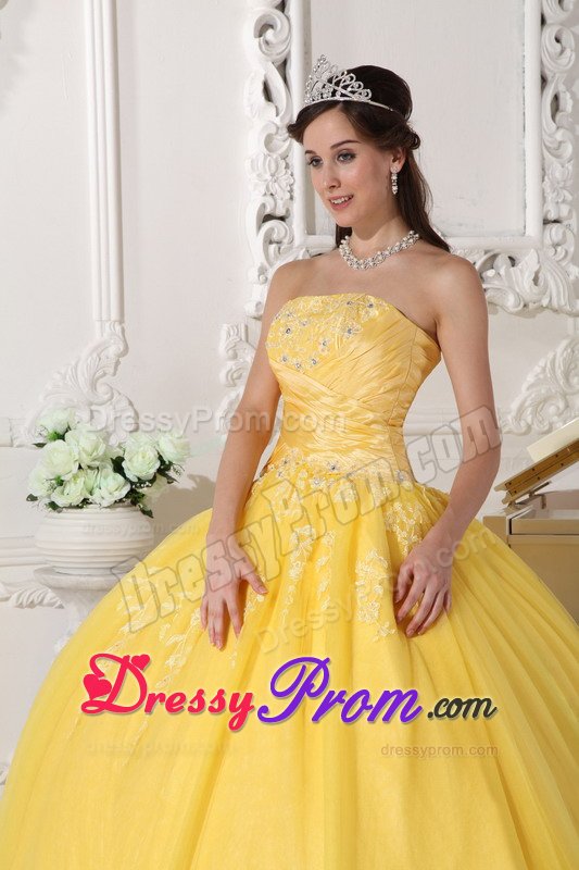 Glitz Ruched and Appliqued Sweet Sixteen Dresses in Bright Yellow