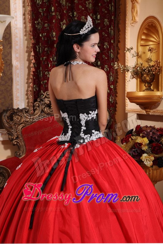 Perfect Red and Black Halter Sweet 15 Dresses with Appliques