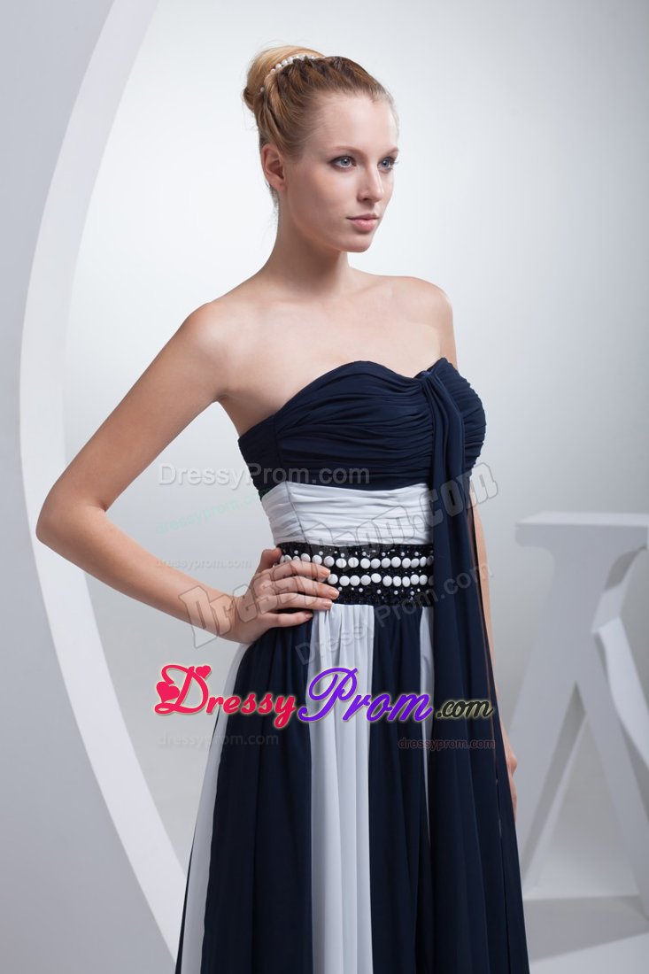 Exquisite Navy Blue and White Ruched Prom formal Dresses