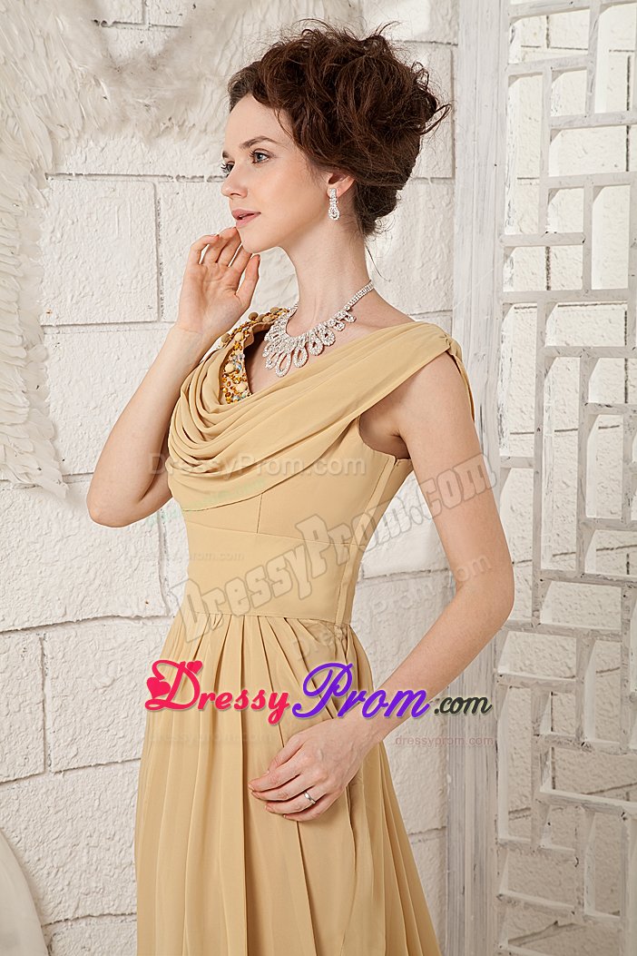 2013 Affordable V-neck Champagne Beaded formal Prom Dress