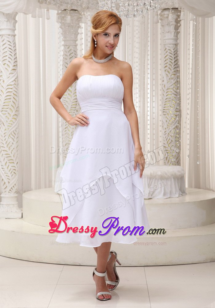 Ruched White Strapless Chiffon Prom Maxi Dresses of Tea Length