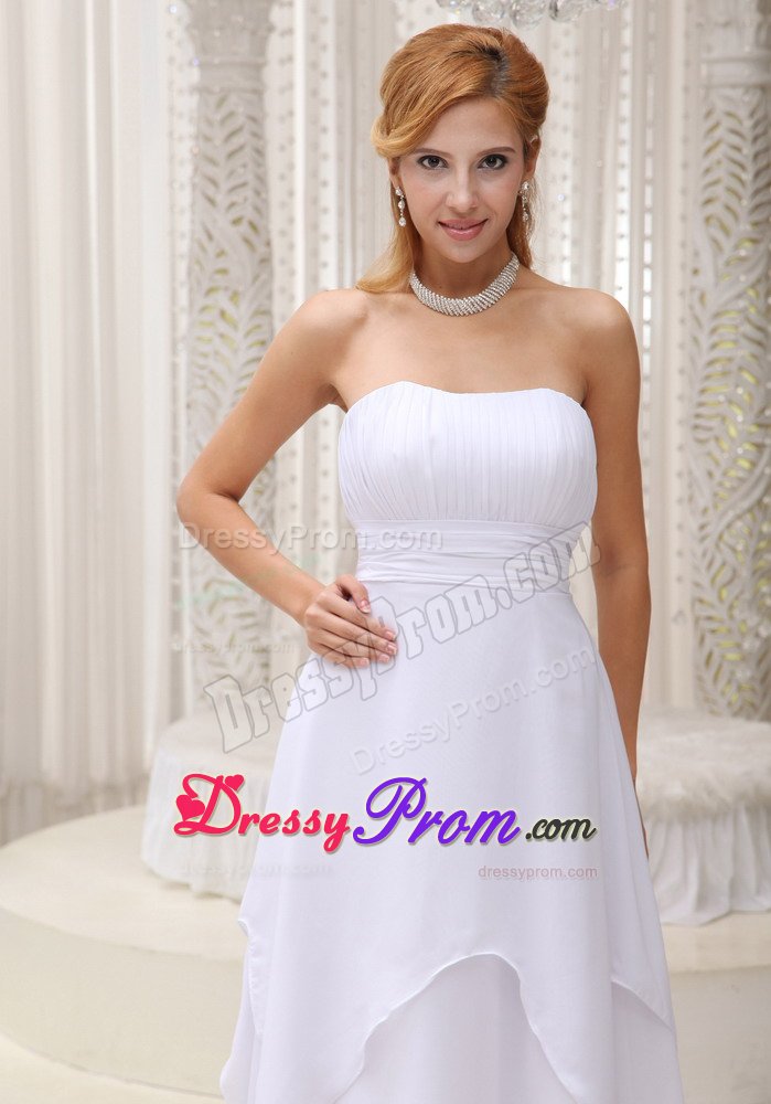 Ruched White Strapless Chiffon Prom Maxi Dresses of Tea Length