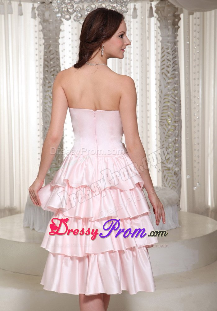 Flower and Ruffled Layers Accent Prom Party Dress in Baby Pink