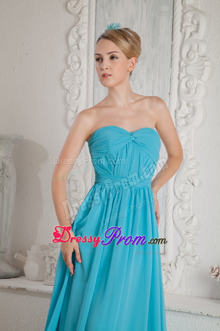 Sweet Zipper-up Ruched Bodice Prom Celebrity Dress Brush Train Chiffon