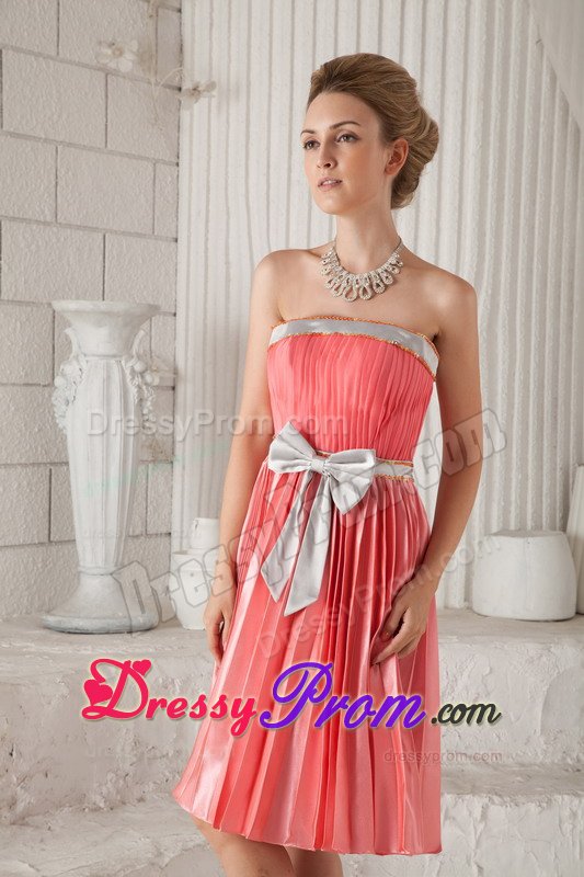 Sweet Strapless Pleat Prom Dresses with Bowknot Knee-length for Imperatriz