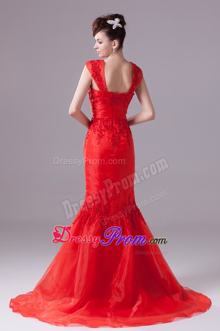 Square Trumpet for Beading and Appliques Prom Dresses with Brush