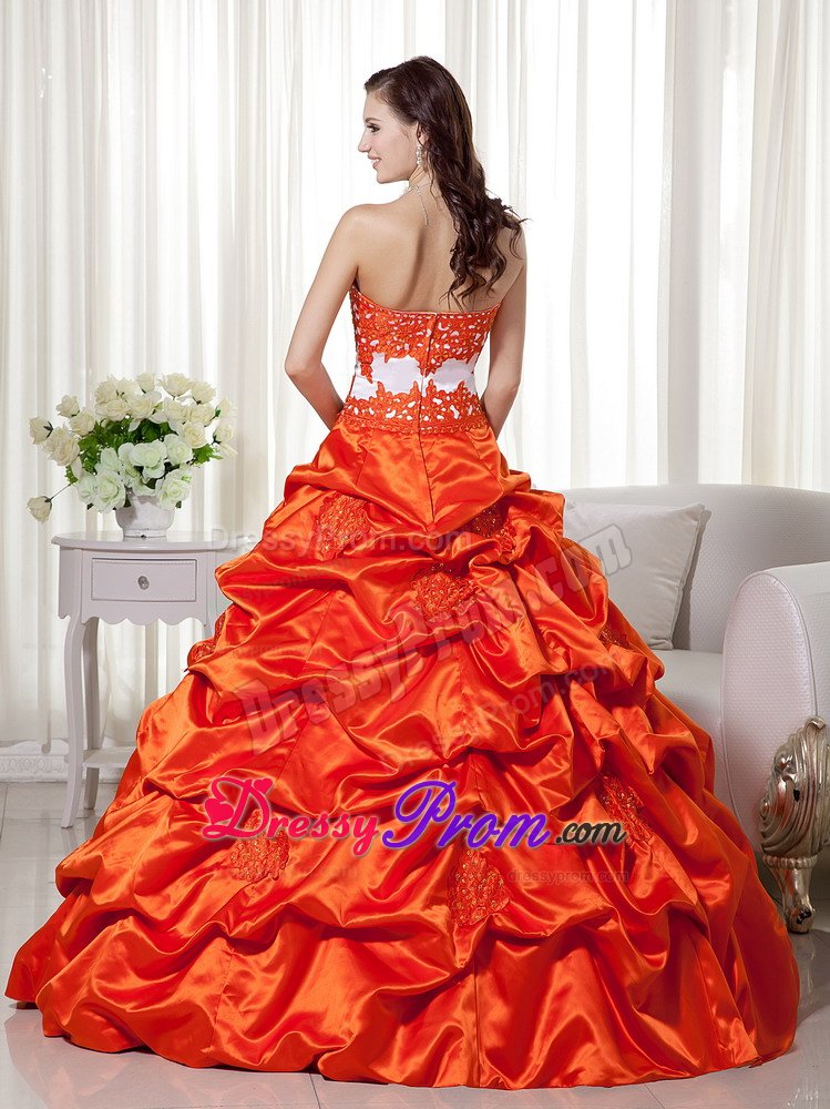 Appliques and Pick ups Accent Orange Red 16 Quinceanera Dresses